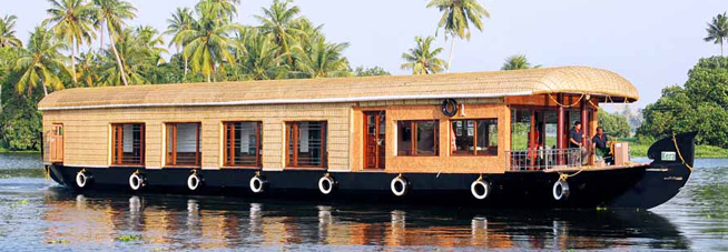 Deluxe Houseboat